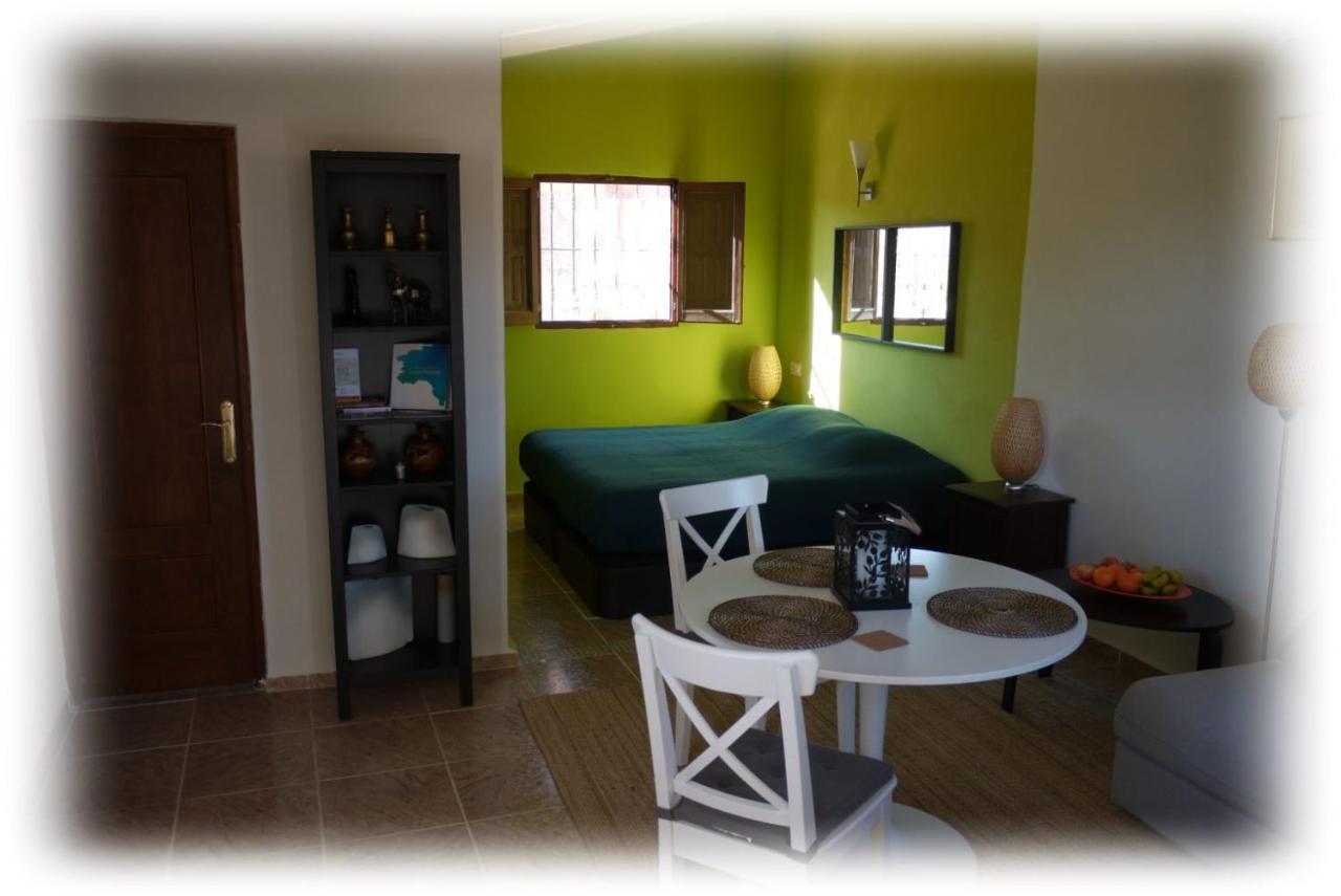 Villa Casita De Amanecer à Taberno Extérieur photo